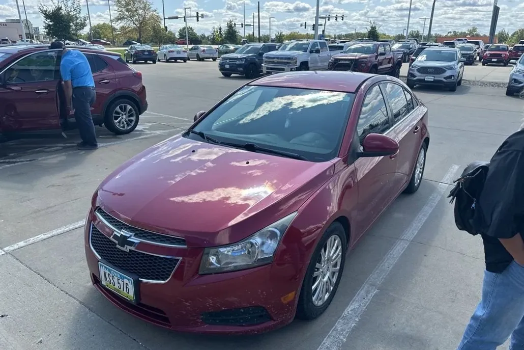2013 Chevrolet Cruze Eco photo 1
