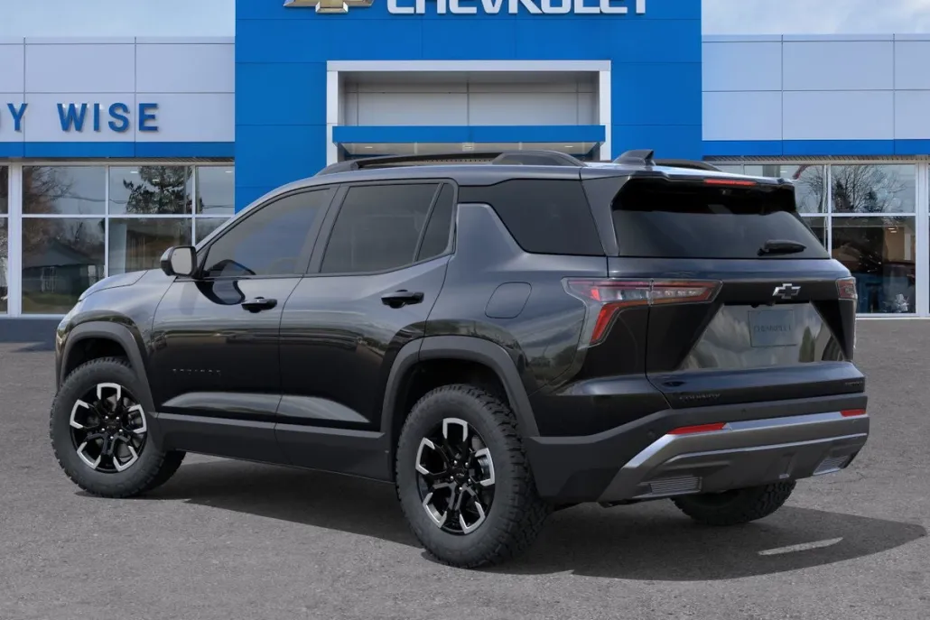 2026 Chevrolet Equinox ACTIV photo 1