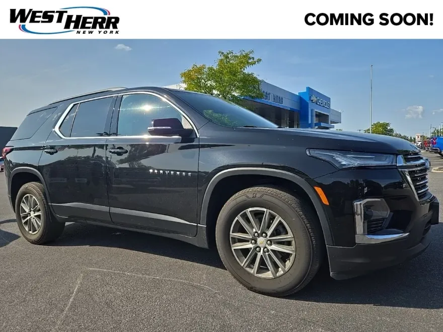 2023 Chevrolet Traverse Leather photo 1