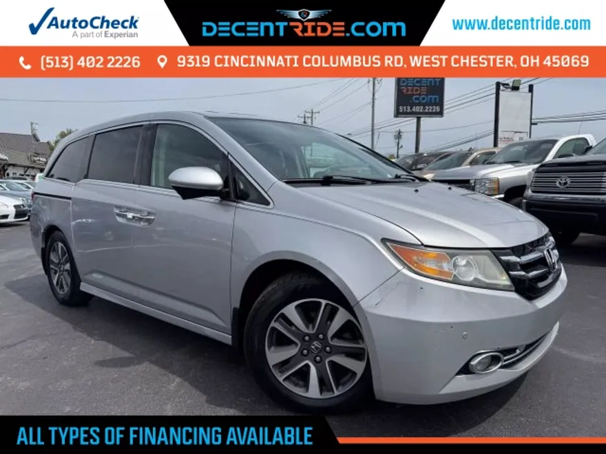 2015 Honda Odyssey Touring Elite photo 1
