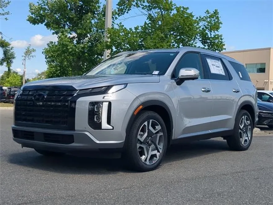 2025 Hyundai Palisade SEL photo 1