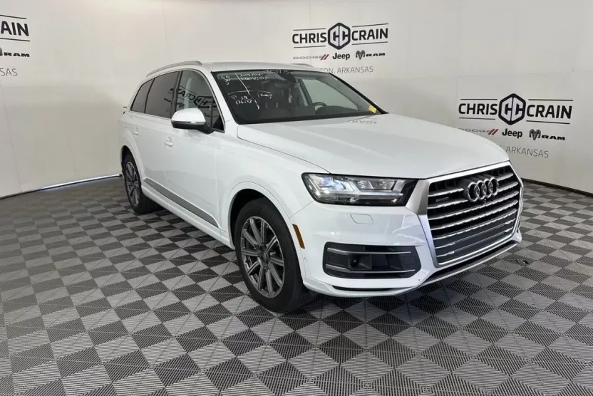 2019 Audi Q7 45 Premium photo 1