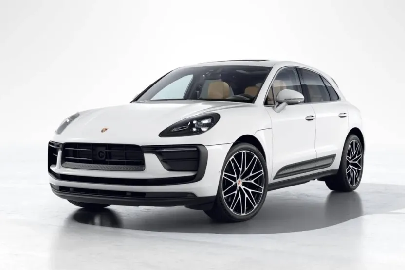 2026 Porsche Macan T photo 1