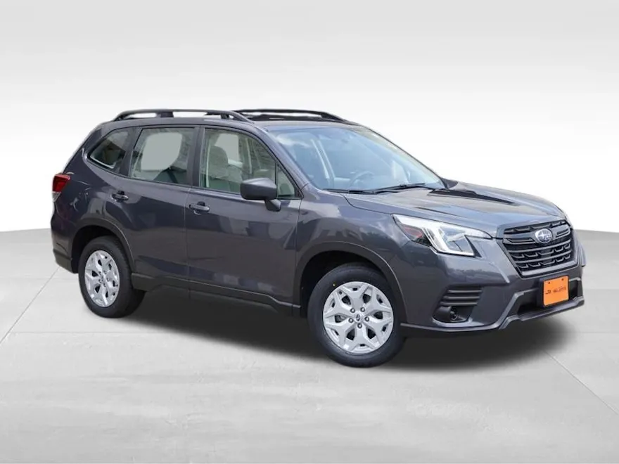 2022 Subaru Forester Base photo 1