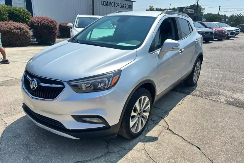 2017 Buick Encore Preferred photo 1