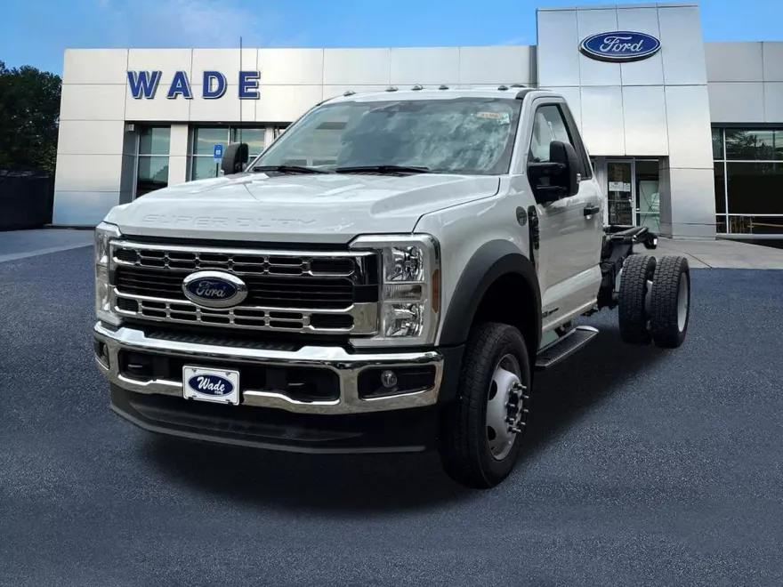 2024 Ford F-550 XL photo 1