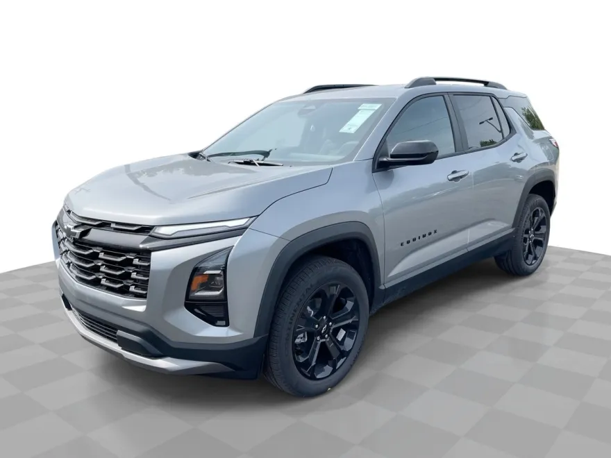 2026 Chevrolet Equinox LT photo 1