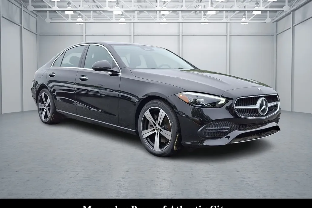 2025 Mercedes Benz C 300 4MATIC photo 1