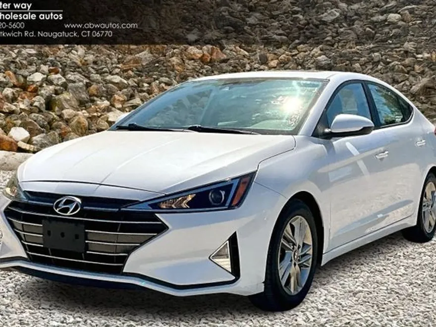 2019 Hyundai Elantra Value Edition photo 1