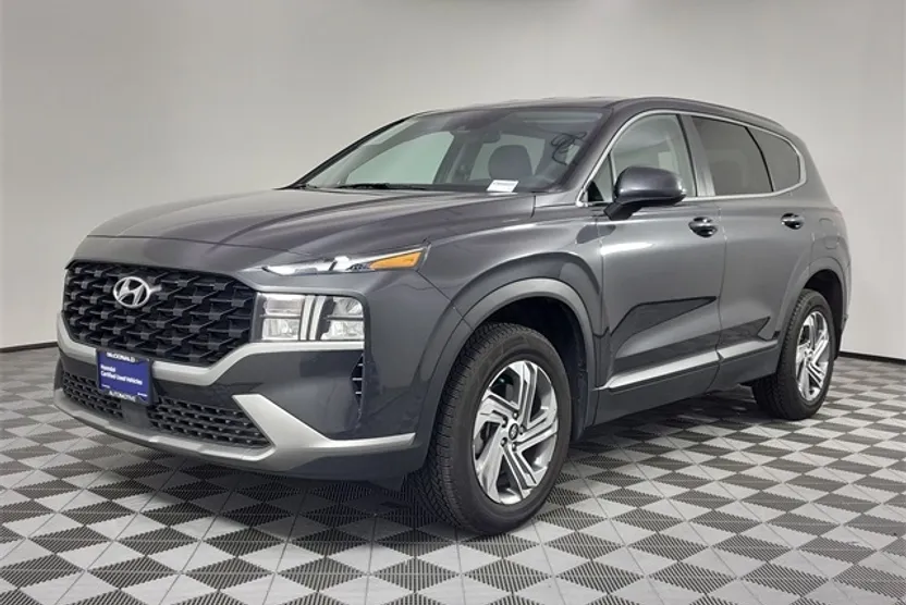2022 Hyundai Santa Fe SE photo 1