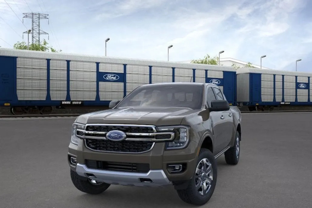 2025 Ford Ranger XLT photo 1
