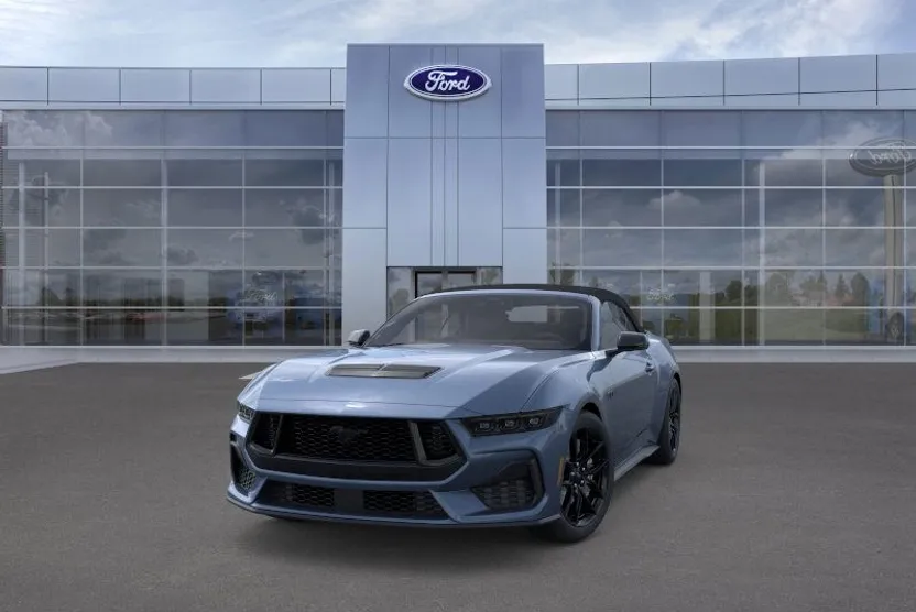 2025 Ford Mustang GT Premium Convertible photo 1