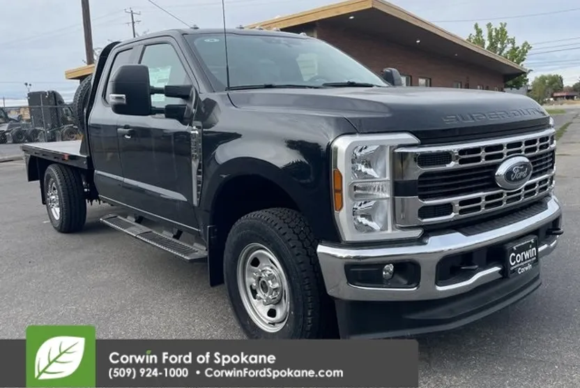 2025 Ford F-350 XL photo 1