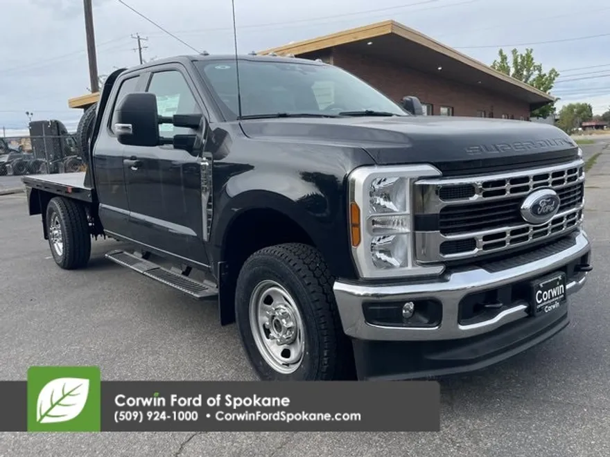 2025 Ford F-350 XL photo 1