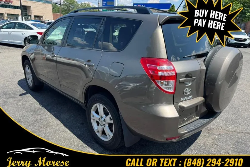 2012 Toyota RAV4 photo 1