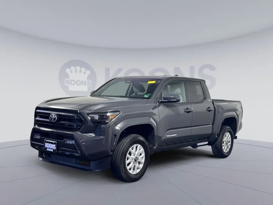 2024 Toyota Tacoma SR5 photo 1