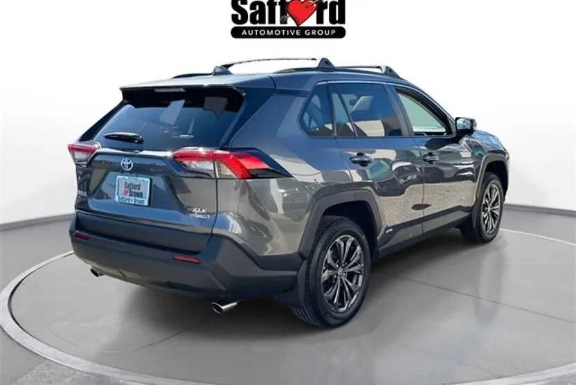 2024 Toyota RAV4 Hybrid XLE Premium photo 1