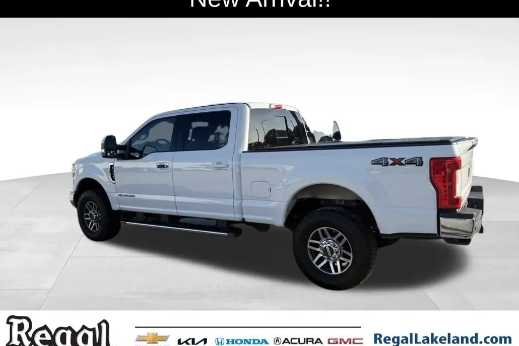 2019 Ford F-250 Lariat photo 1
