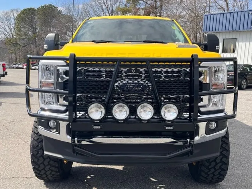 2024 Ford F-250 XLT photo 1