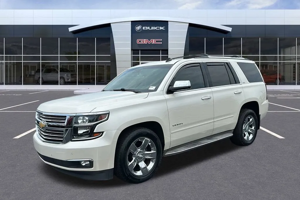 2015 Chevrolet Tahoe LTZ photo 1