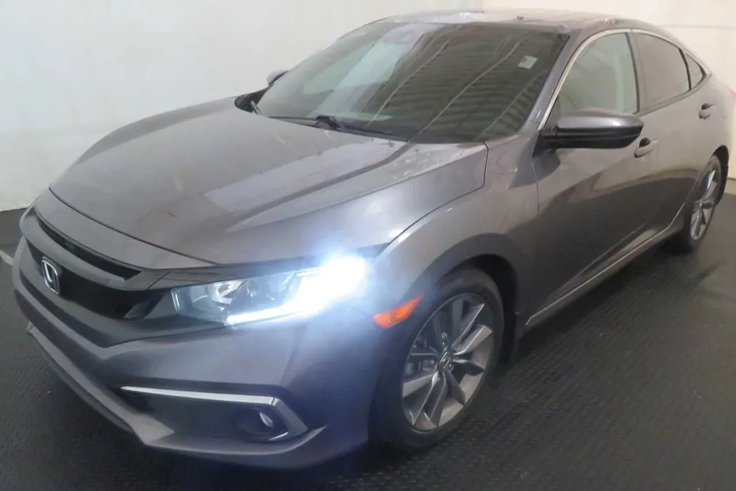 2021 Honda Civic EX-L photo 1