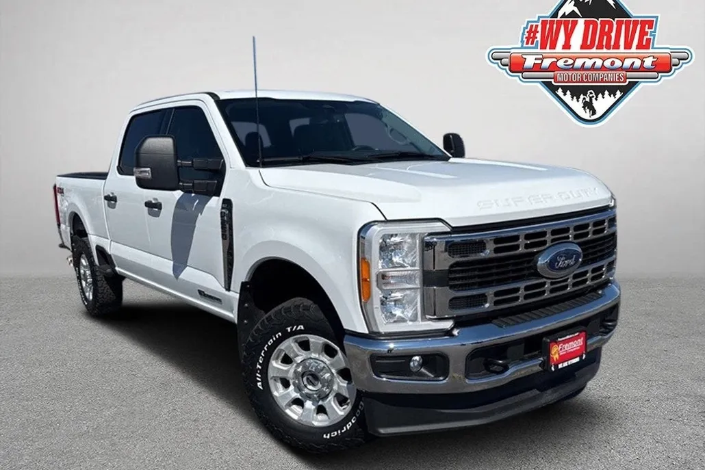 2023 Ford F-250 photo 1