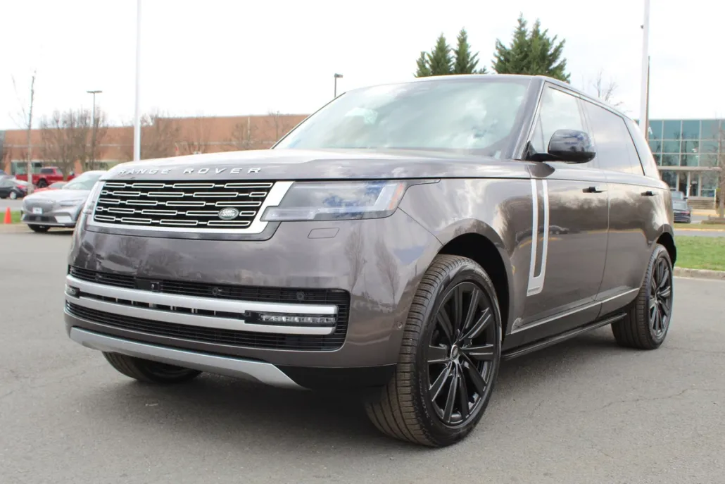 2025 Land Rover Range Rover Autobiography photo 1