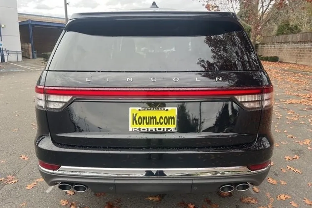 2025 Lincoln Aviator Reserve photo 1