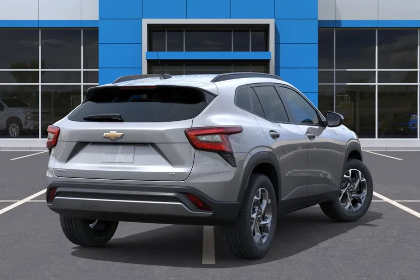 2026 Chevrolet Trax LT photo 1