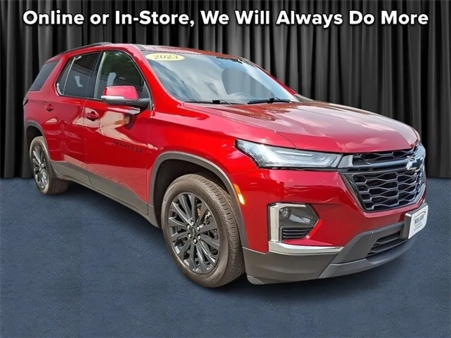 2023 Chevrolet Traverse RS photo 1