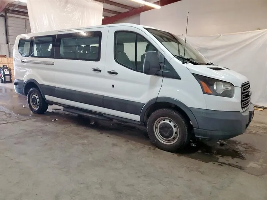 2017 Ford Transit XL photo 1