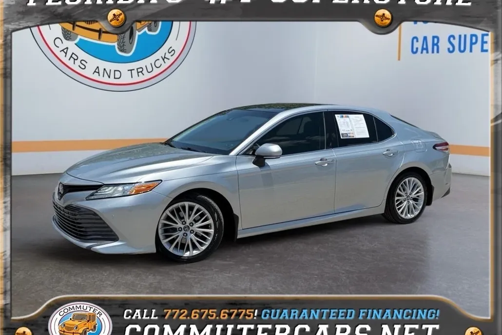 2018 Toyota Camry SE XLE photo 1