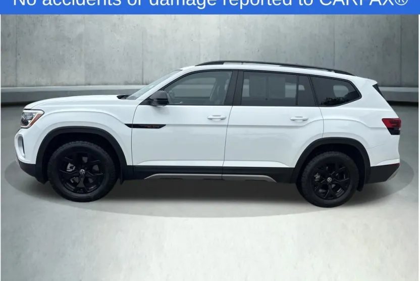 2024 Volkswagen Atlas Peak Edition SE Technology photo 1