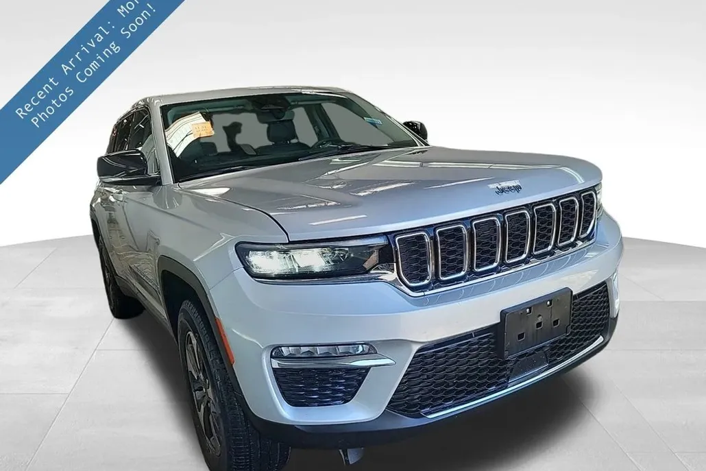 2023 Jeep Grand Cherokee 4xe photo 1