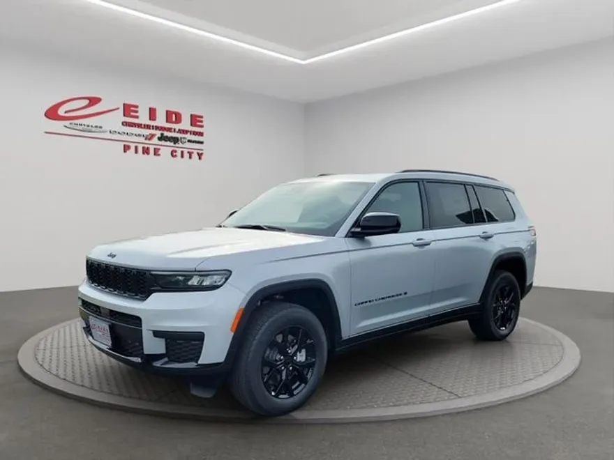 2025 Jeep Grand Cherokee Altitude X photo 1