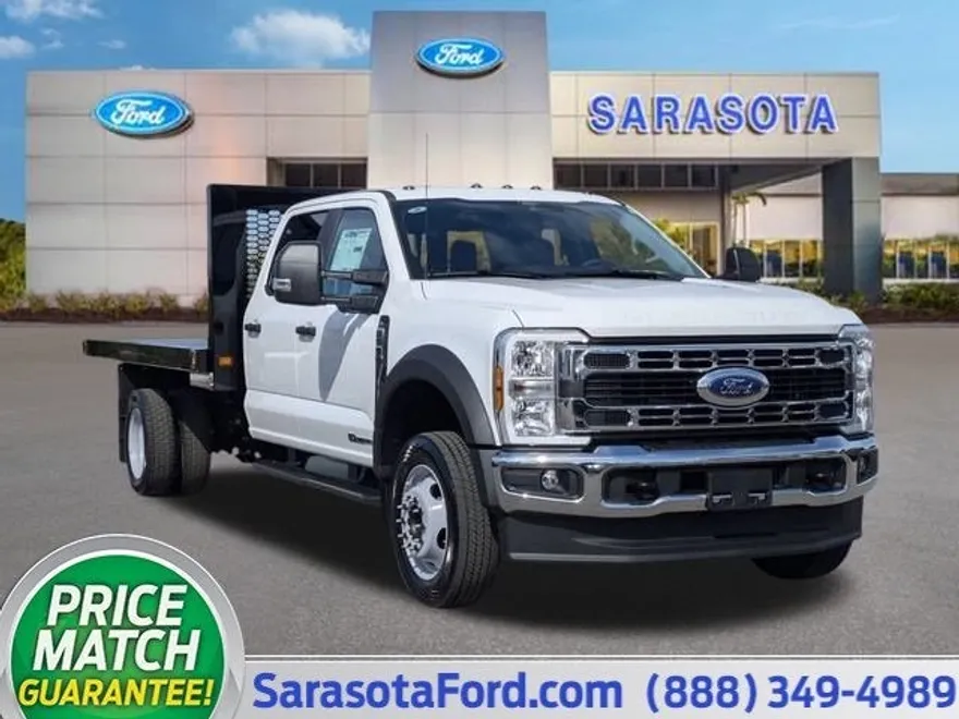 2025 Ford F-550 photo 1