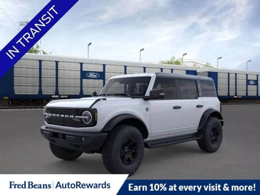 2025 Ford Bronco Outer Banks photo 1