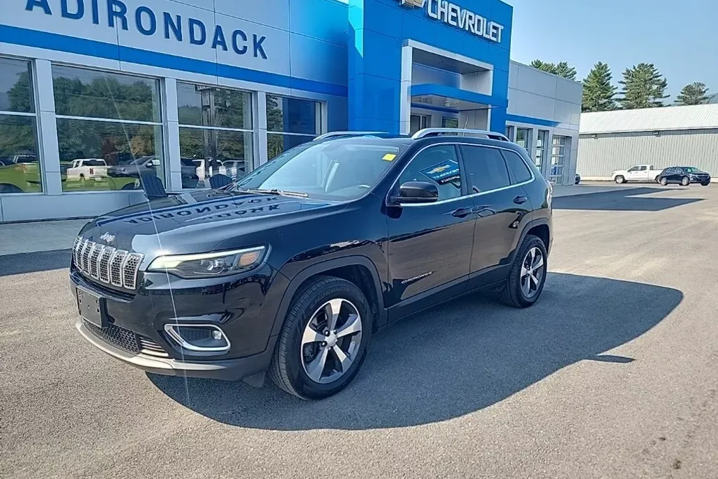 2019 Jeep Cherokee Limited photo 1