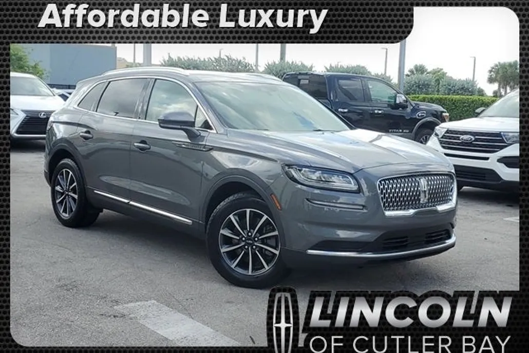 2021 Lincoln Nautilus Standard photo 1