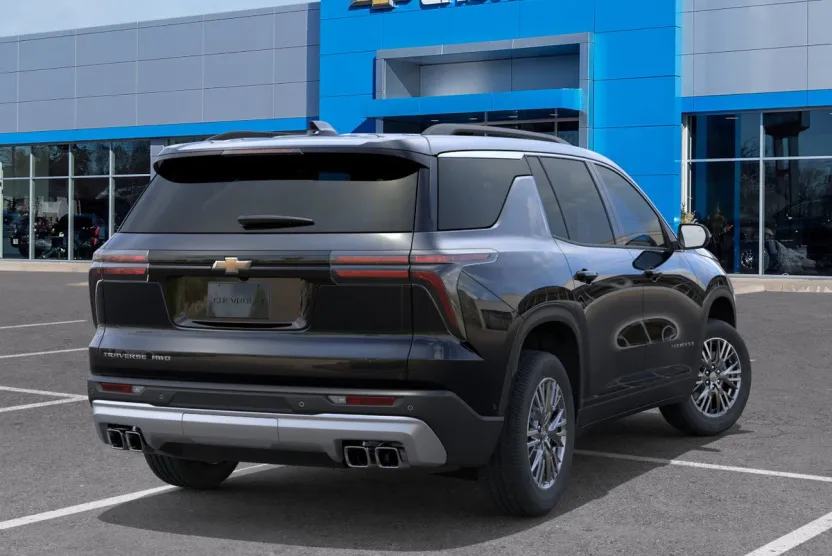 2026 Chevrolet Traverse photo 1