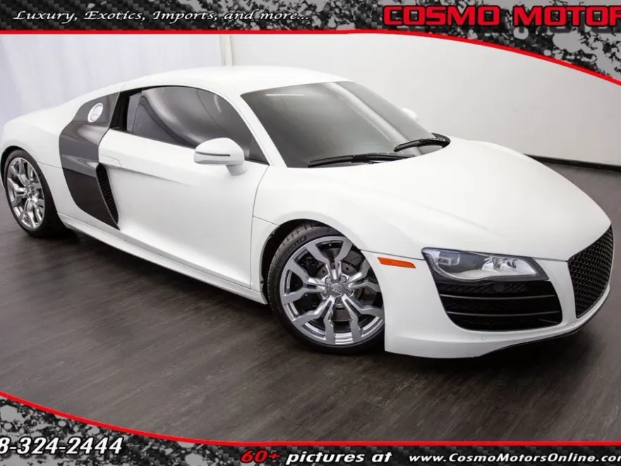2011 Audi R8 5.2 photo 2