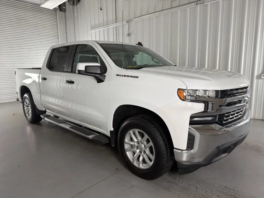 2020 Chevrolet Silverado 1500 LT photo 1