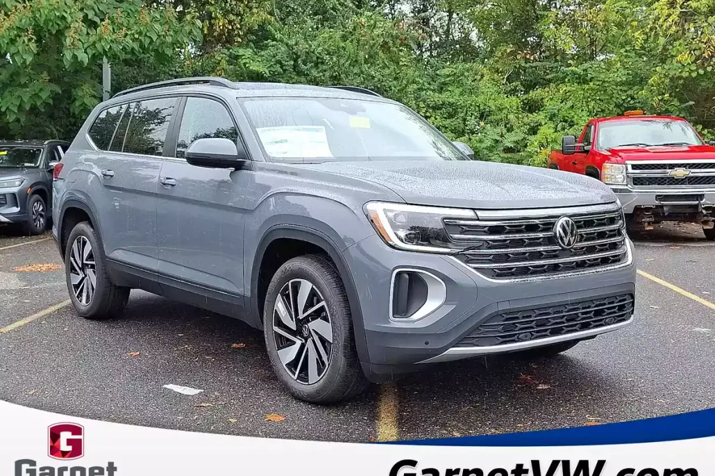 2026 Volkswagen Atlas SE Technology photo 1
