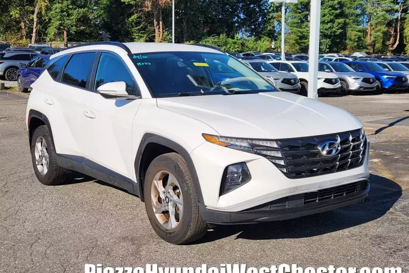 2023 Hyundai Tucson SEL photo 1