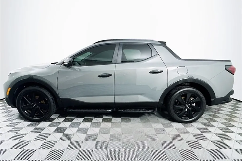2023 Hyundai Santa Cruz Night photo 1