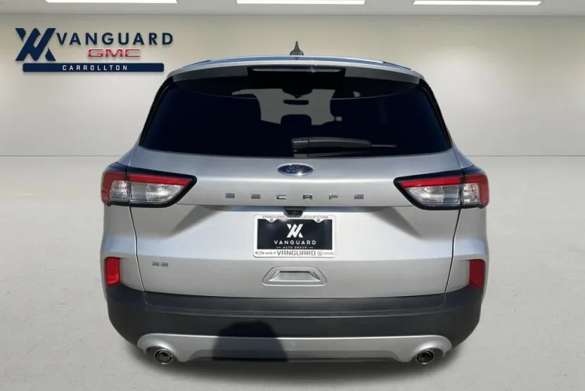 2020 Ford Escape SE photo 1