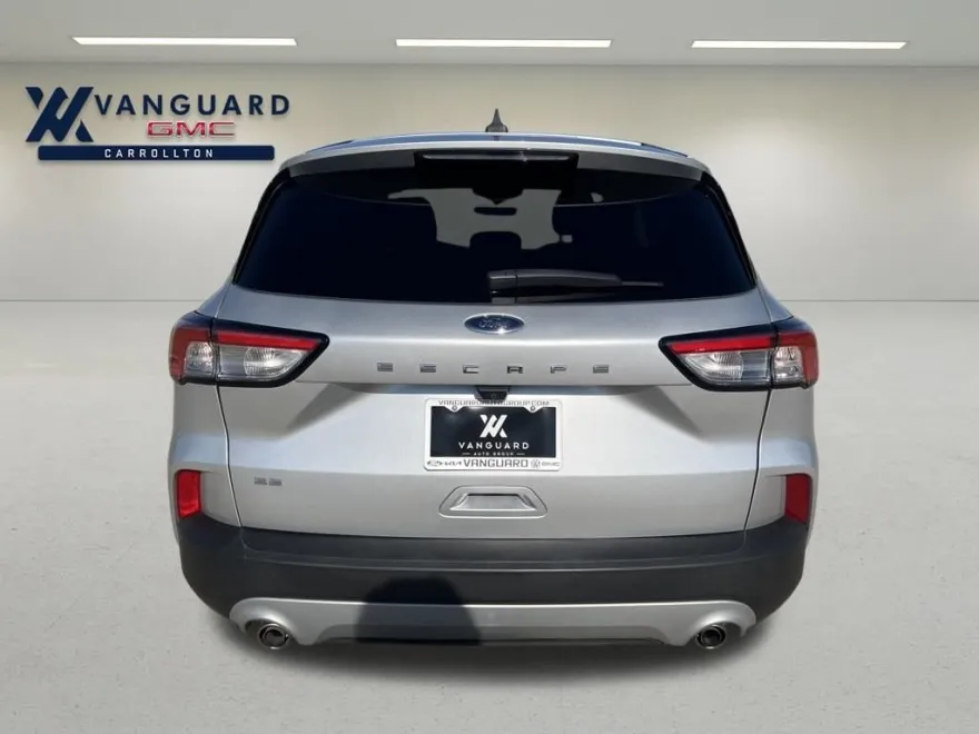 2020 Ford Escape SE photo 1