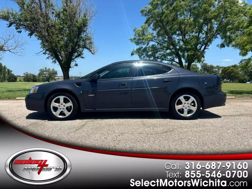 2008 Pontiac Grand Prix GXP photo 1