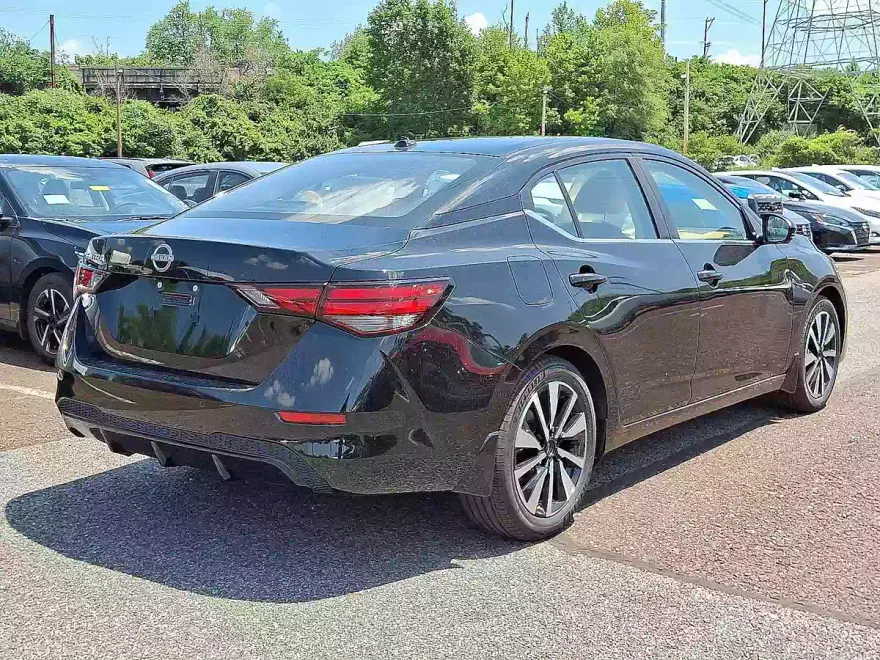 2025 Nissan Sentra SV photo 1