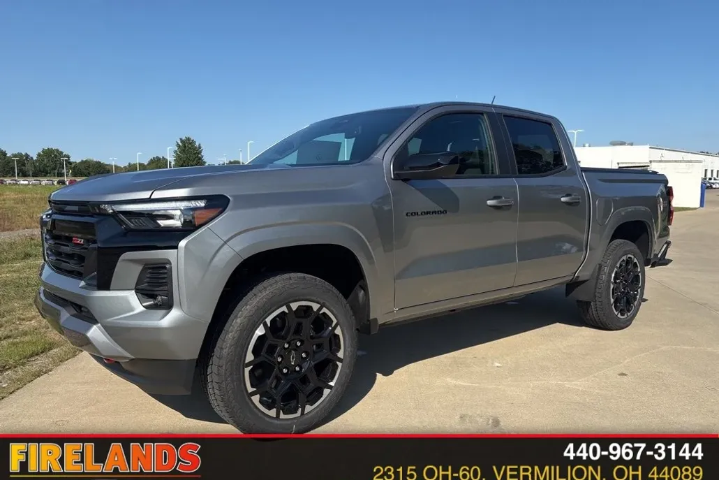 2026 Chevrolet Colorado Z71 photo 1